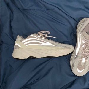 Yeezy Static 700 Adidas